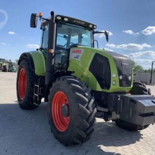 CLAAS AXION 840